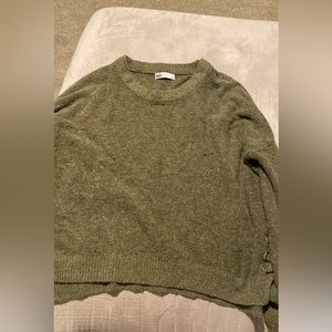 Hunter green sweater